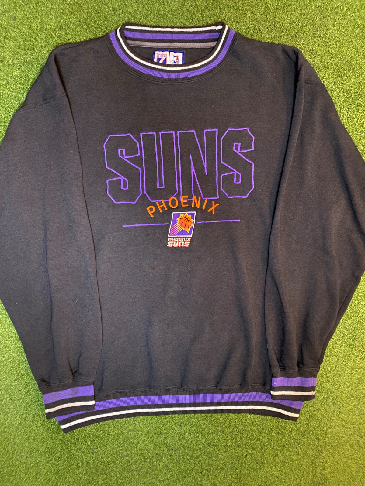 90s Phoenix Suns - Vintage NBA Sweatshirt (XL) - Gametime Vintage