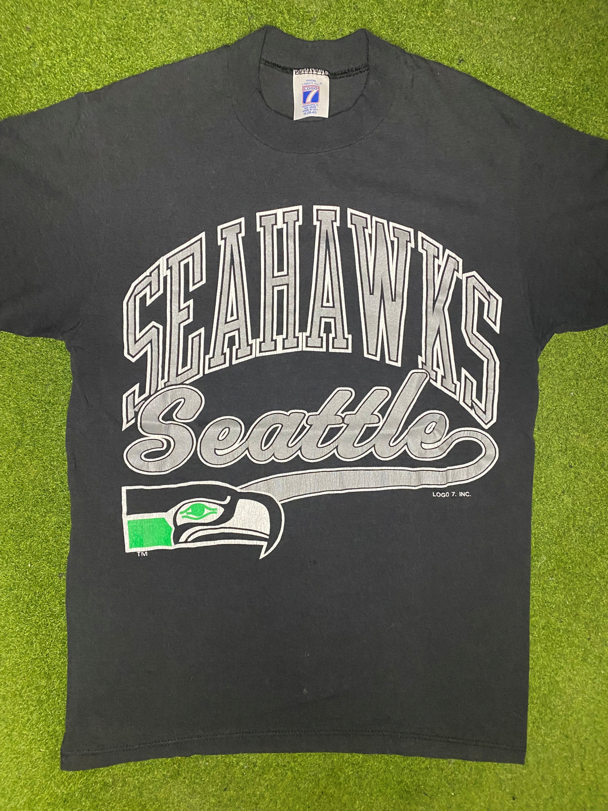 90s Seattle Seahawks - Vintage NFL T Shirt (Medium) - Gametime Vintage