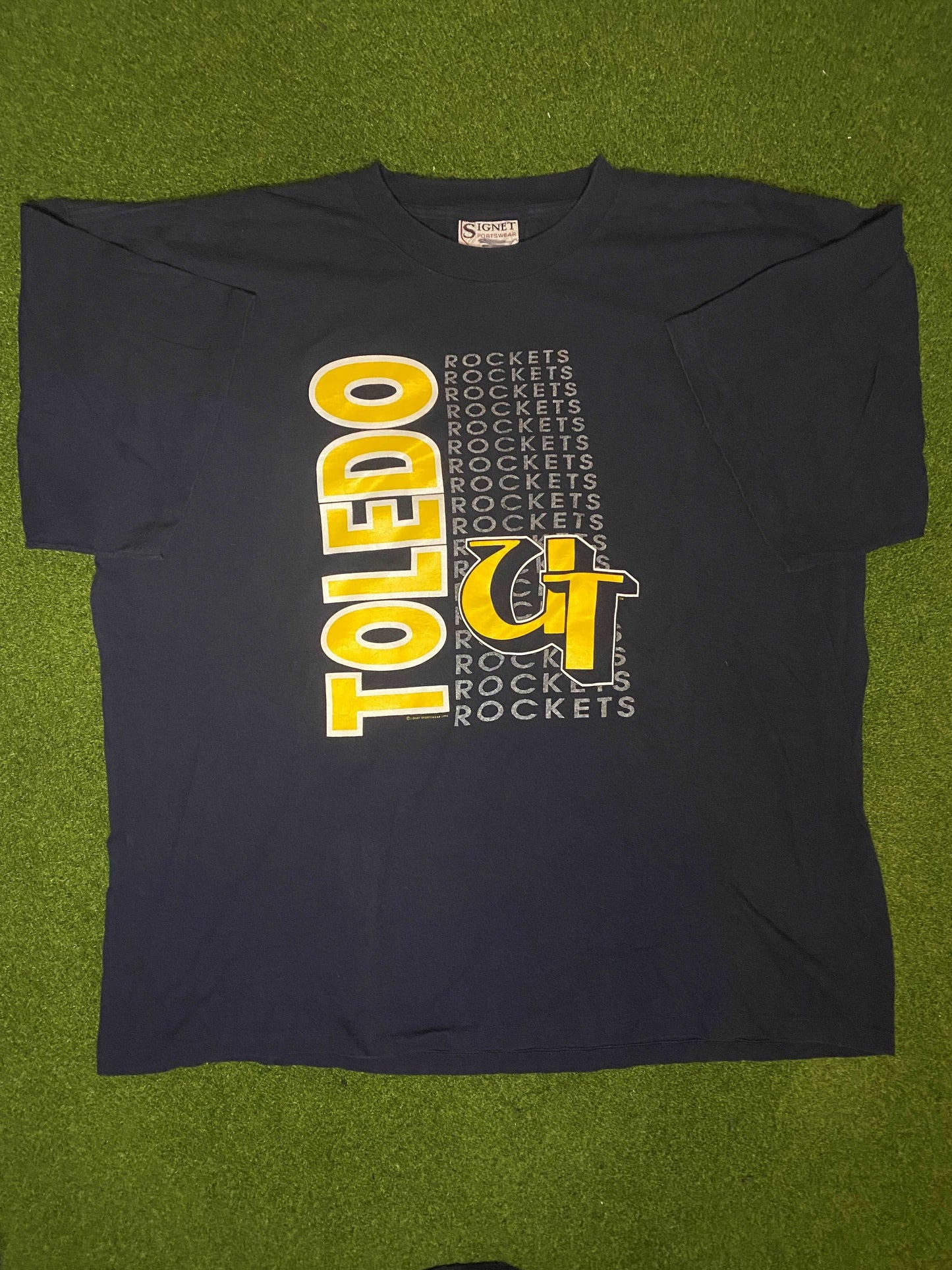 90s Toledo Rockets - Vintage College Tee Shirt (2XL) - Gametime Vintage