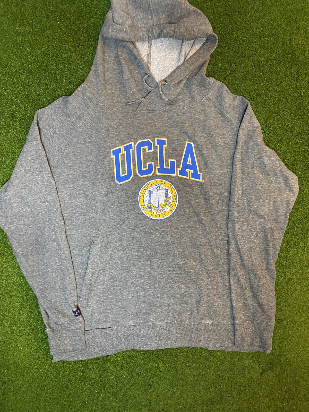 90s UCLA Bruins - Vintage University Hoodie (XL) - Gametime Vintage