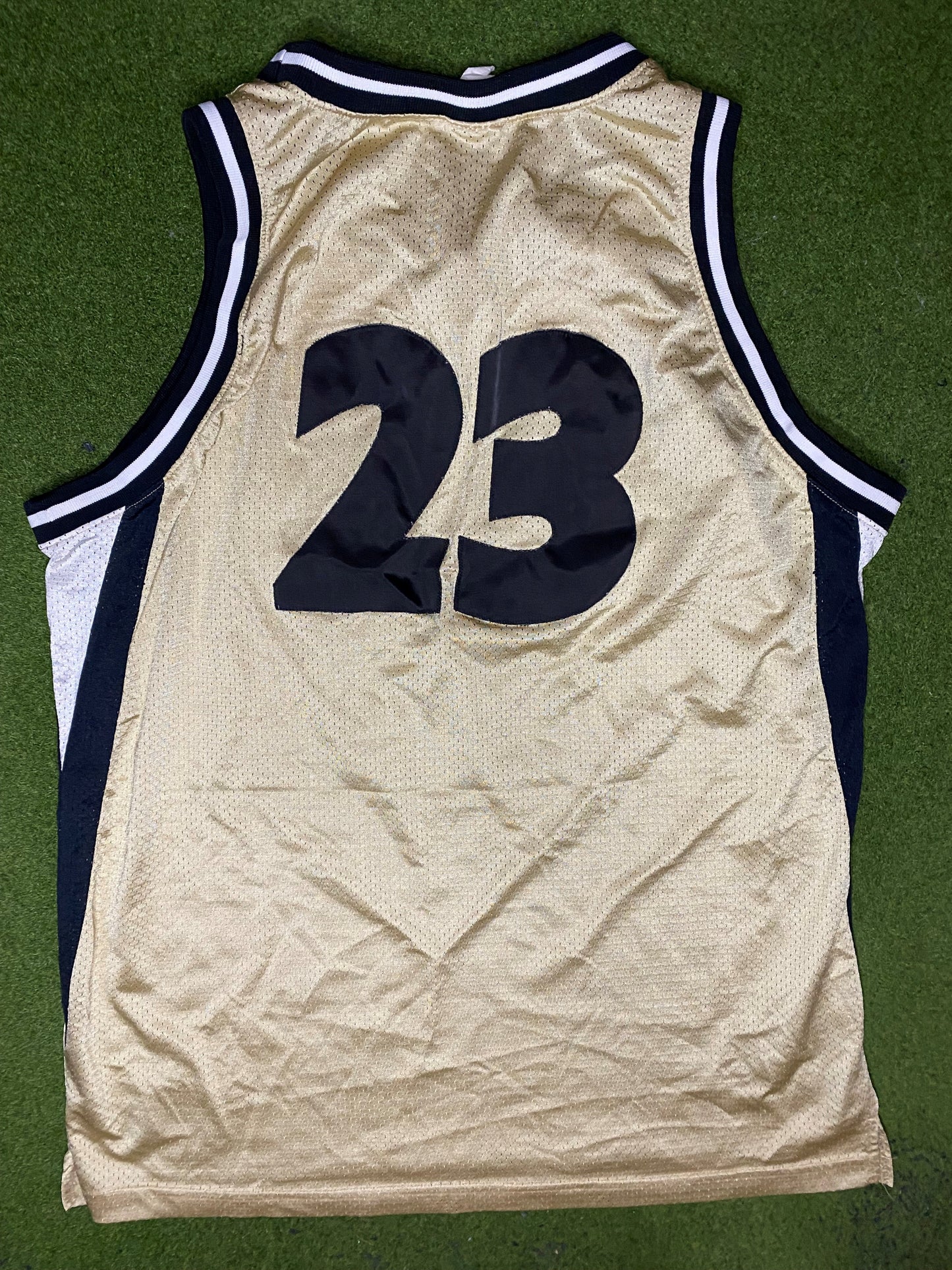 90s Vanderbilt Commodores - Vintage College Basketball Jersey (XL) - Gametime Vintage
