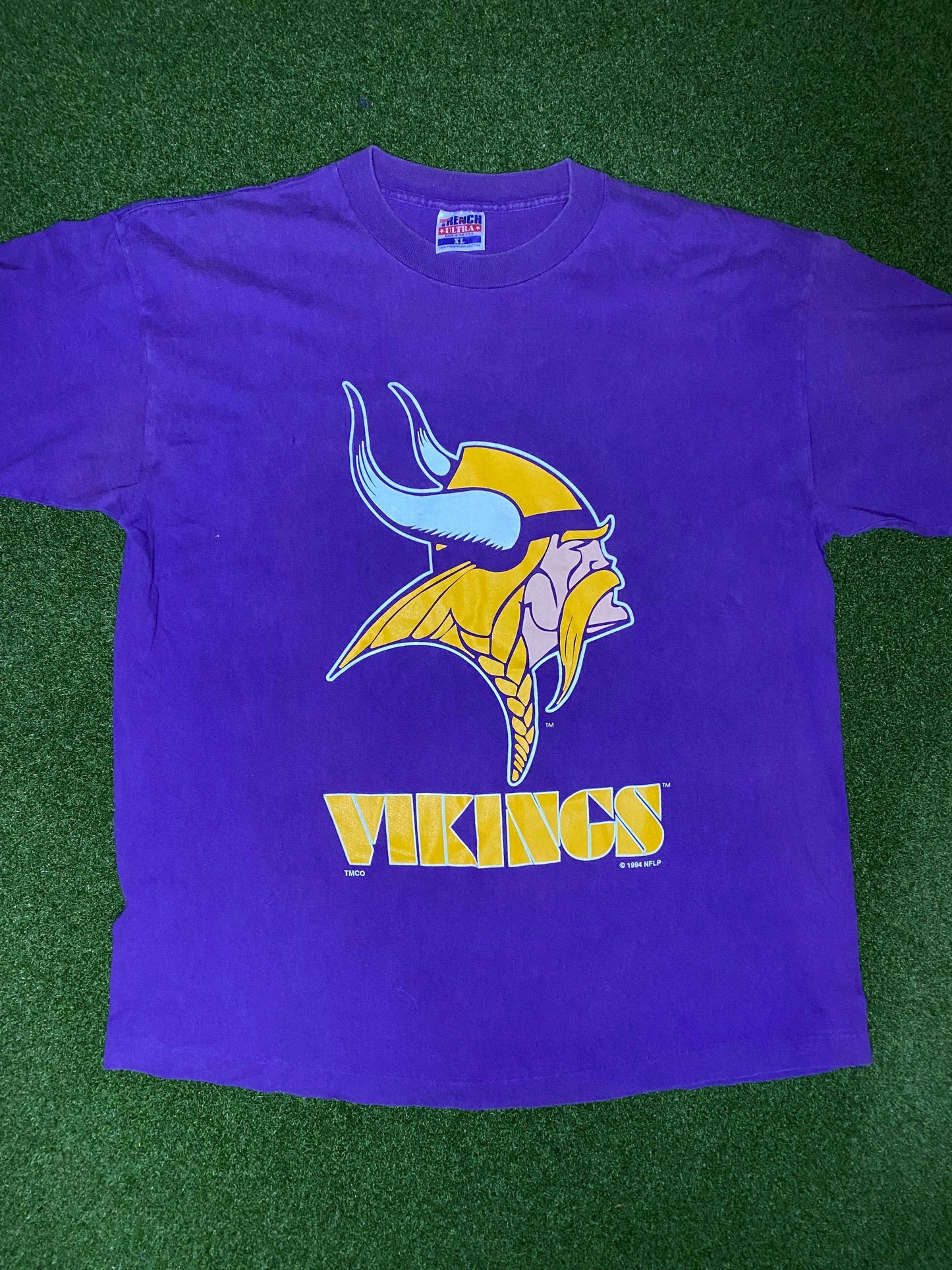 1994 Minnesota Vikings - Big Logo - Vintage NFL Tee Shirt (XL) - Gametime Vintage