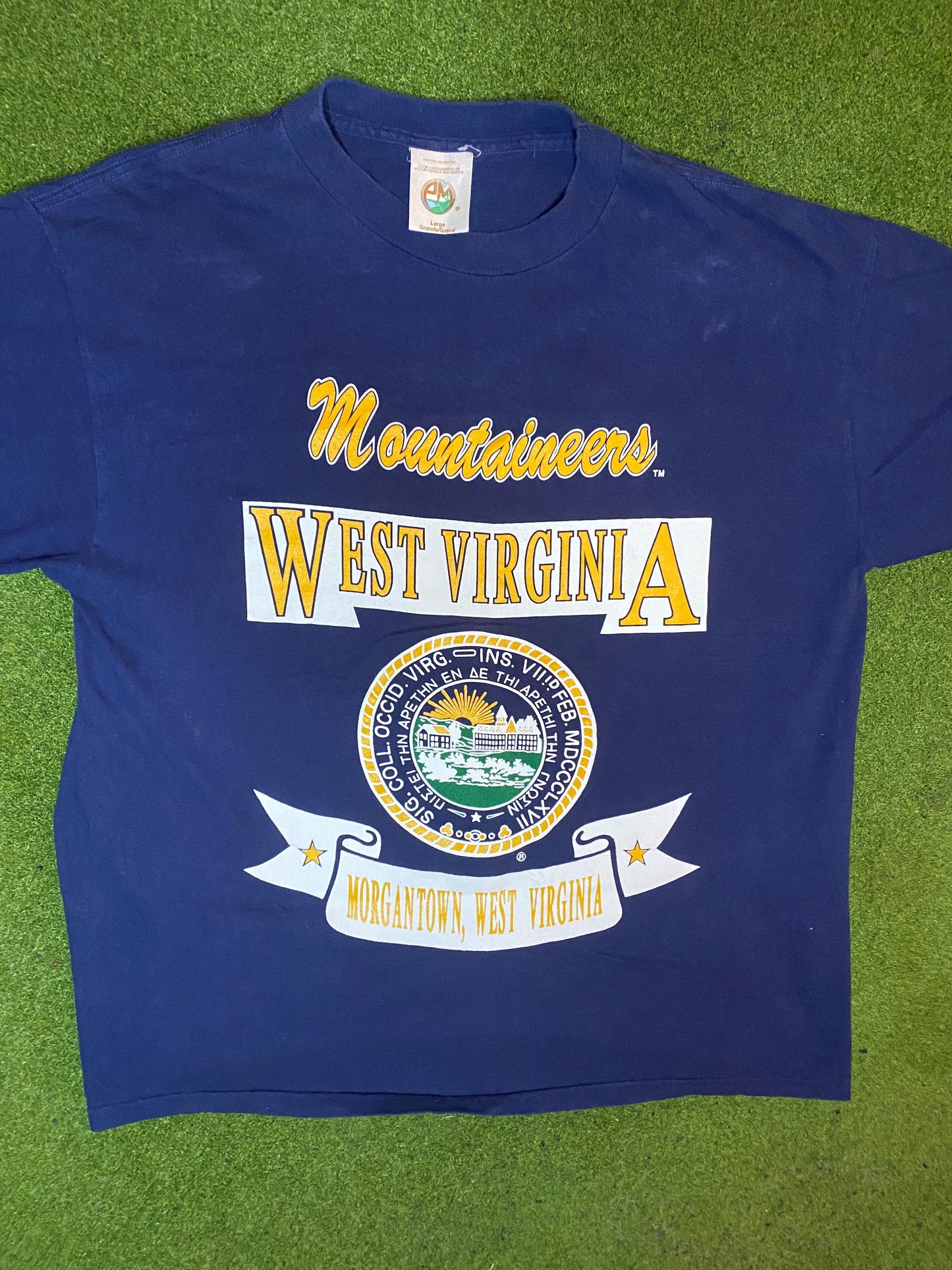 90s WVU Mountaineers - Vintage University T-Shirt (Large) - Gametime Vintage