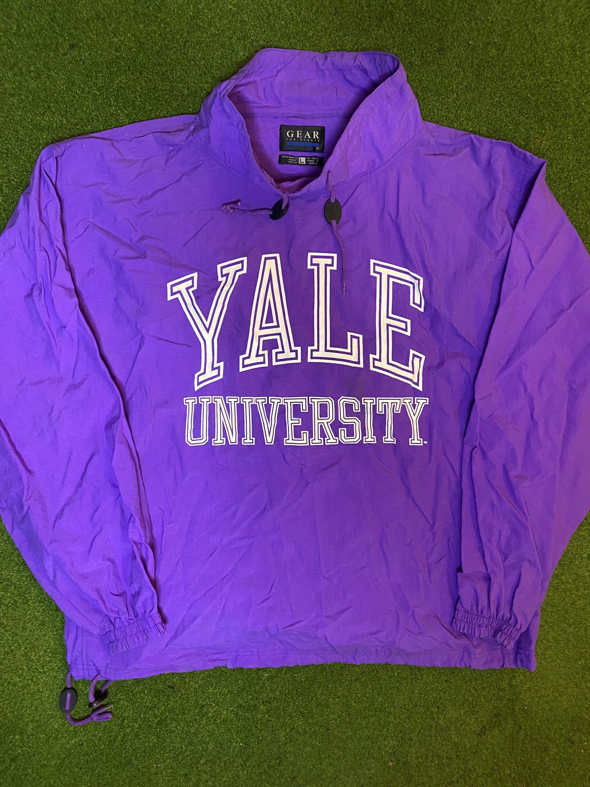 90s Yale Bulldogs - Vintage Ivy League Windbreaker Pullover (Large) - Gametime Vintage