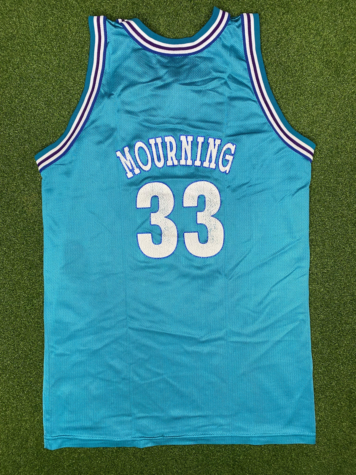 1992-1995 夏洛特黄蜂队 - 阿朗佐·莫宁 #33 - 复古 NBA 球衣 (青年加大码)