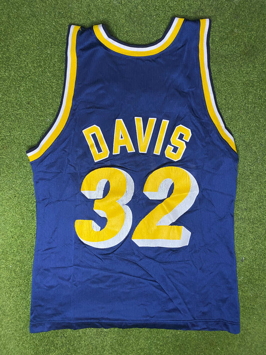 1991-2000 Indiana Pacers - Dale Davis #32 - Vintage NBA Jersey (40) - Gametime Vintage