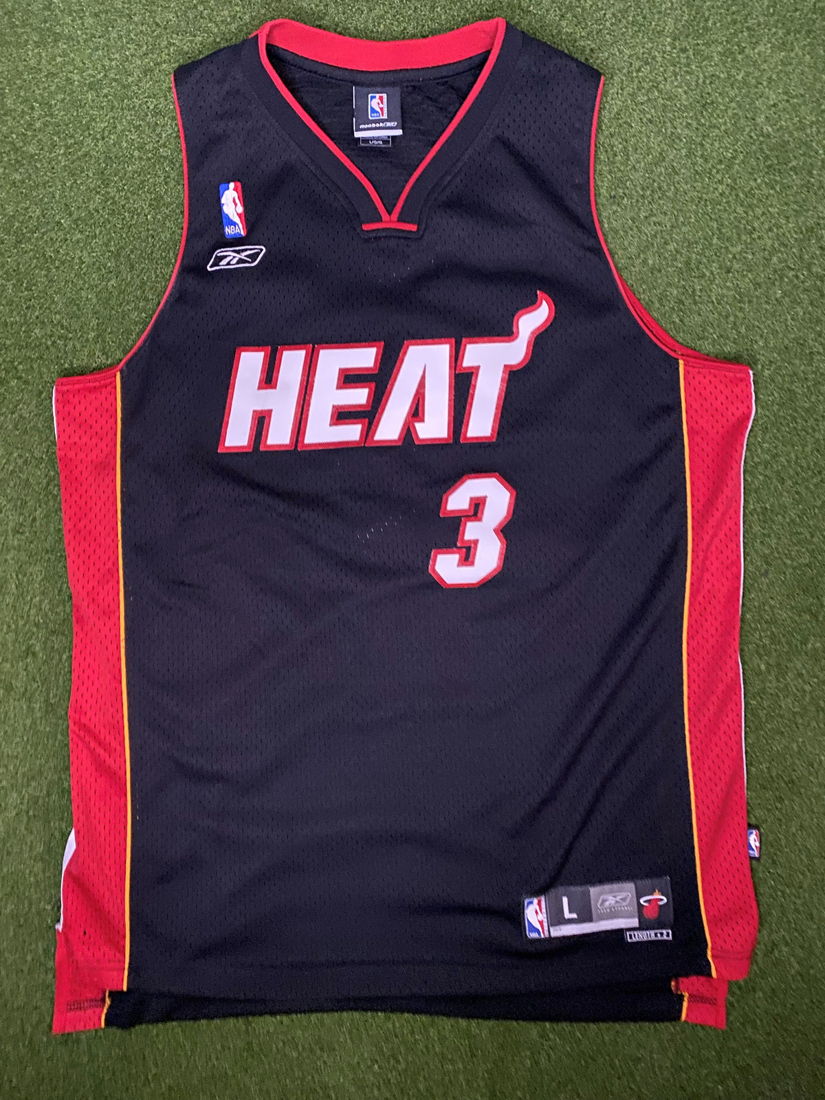 2004-2015 迈阿密热火队 - 德维恩·韦德 #3 - 刺绣 - 复古 NBA 球衣 (XL)