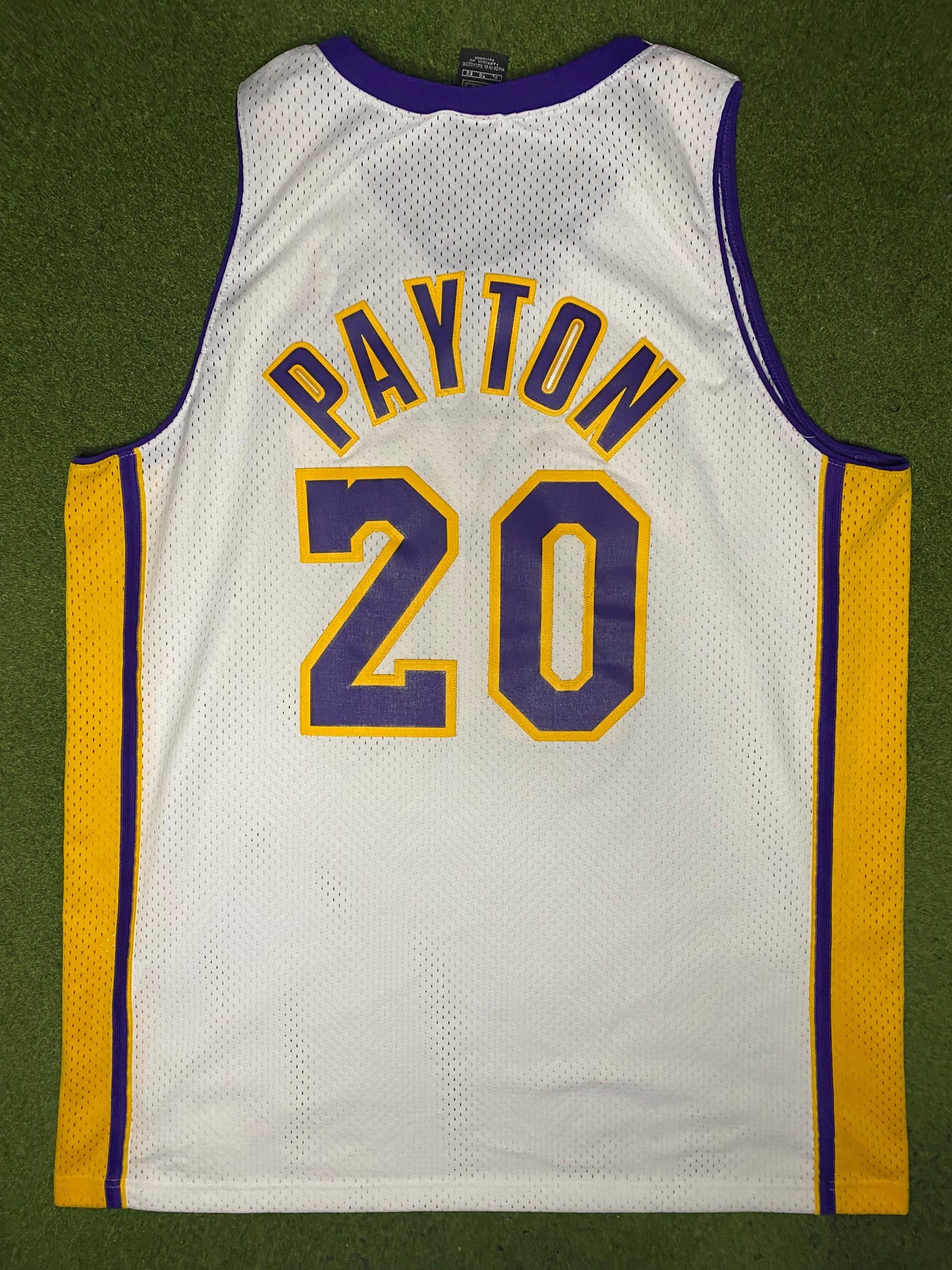 2003 Los Angels Lakers - Gary Payton #20 - Nike - Vintage NBA Jersey (XL) - Gametime Vintage