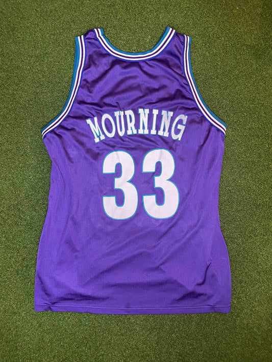 1992-1995 Charlotte Hornets - Alonzo Mourning #33 - Vintage NBA Jersey (48) - Gametime Vintage