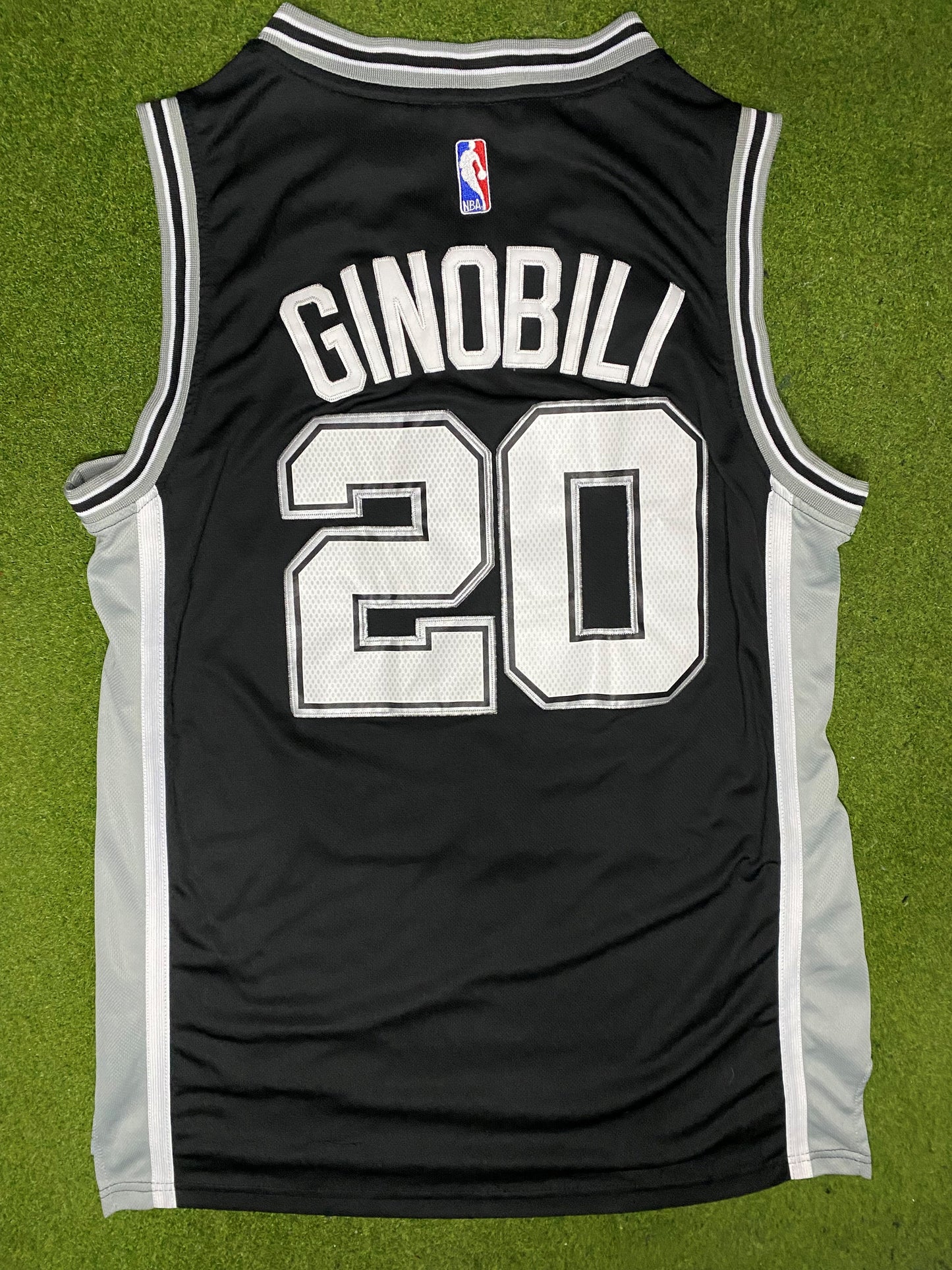 00s San Antonio Spurs - Manu Ginobili #20 - Stitched - Vintage NBA Jersey (Medium) - Gametime Vintage