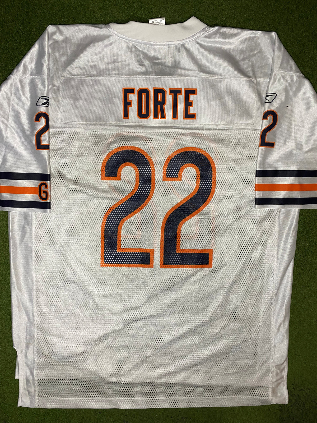 00s Chicago Bears - Matt Forte #22 - Vintage NFL Jersey (XL) - Gametime Vintage