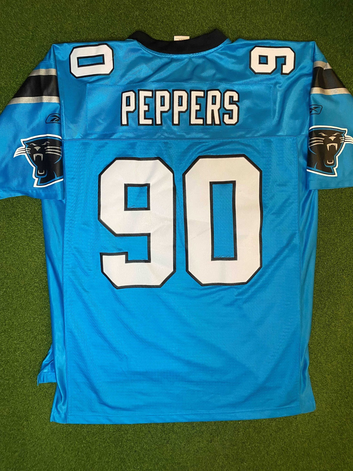 00s Carolina Panthers - Julius Peppers #90 - Reebok - Vintage NFL Jersey (XL) - Gametime Vintage
