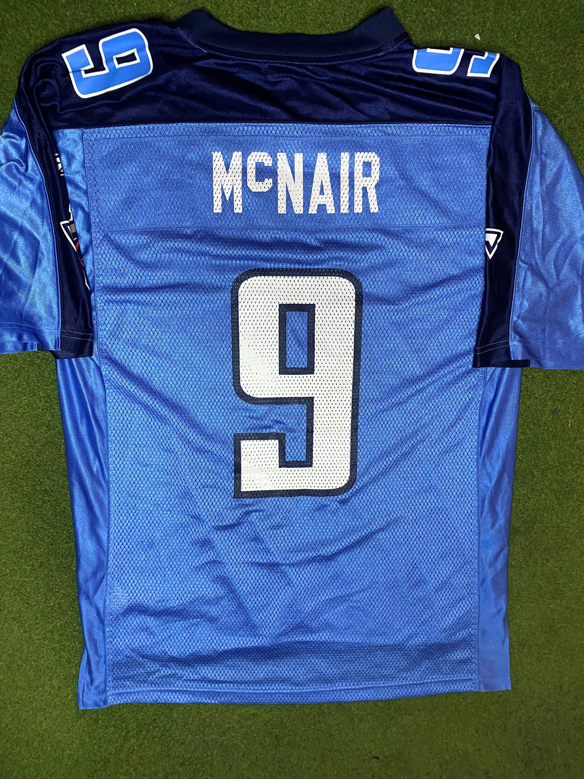 00s Tennessee Titans - Steve McNair #9 - Reebok - Vintage NFL Jersey (Medium) - Gametime Vintage