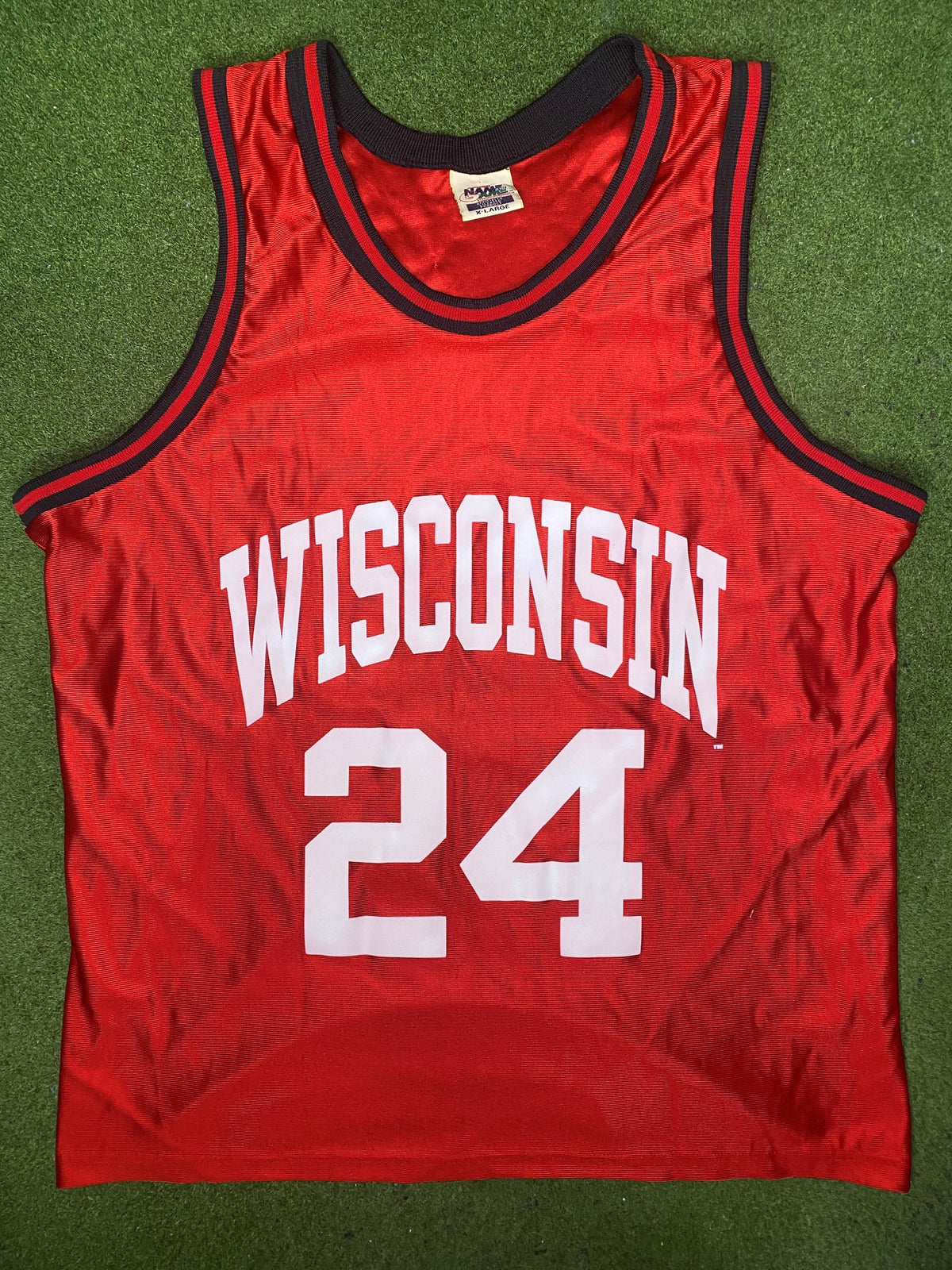 Badgers de Wisconsin de los 90 - Camiseta de baloncesto universitaria vintage (XL)