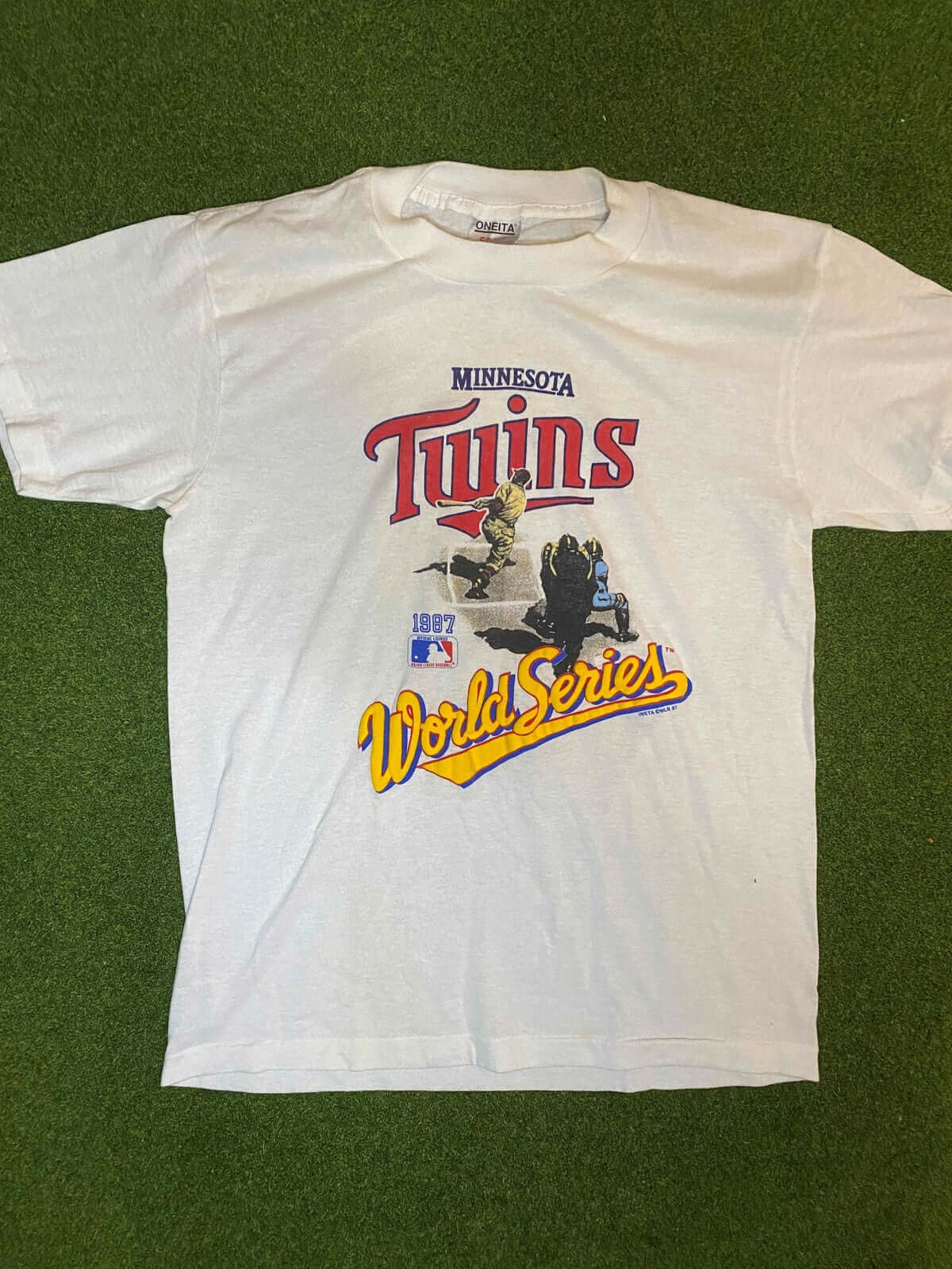 1987 Minnesota Twins - World Series - Vintage MLB Tee Shirt (Medium) - Gametime Vintage