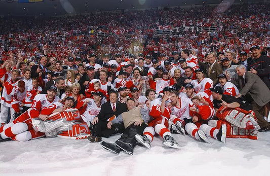The Glorious 2002 Detroit Red Wings: A Pinnacle of Success in Red Wings Stanley Cup Wins