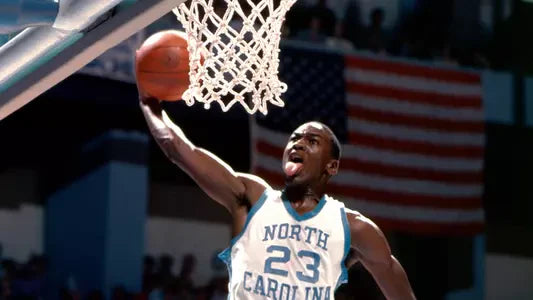 Elevate Your Style with Vintage North Carolina Tar Heels Apparel