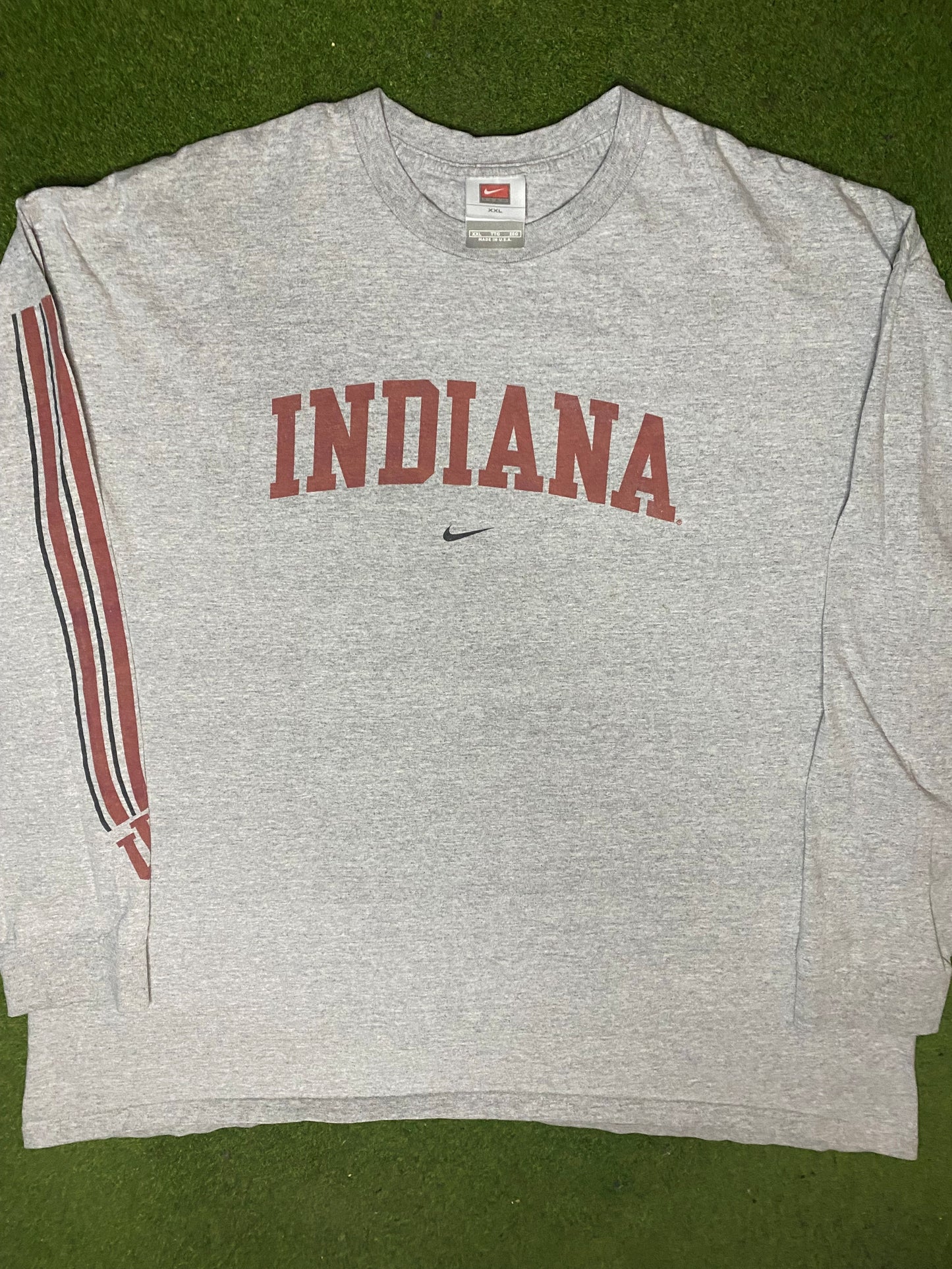 00s Indiana Hoosiers - Nike - Vintage College Long Sleeve (2XL) Gametime Vintage