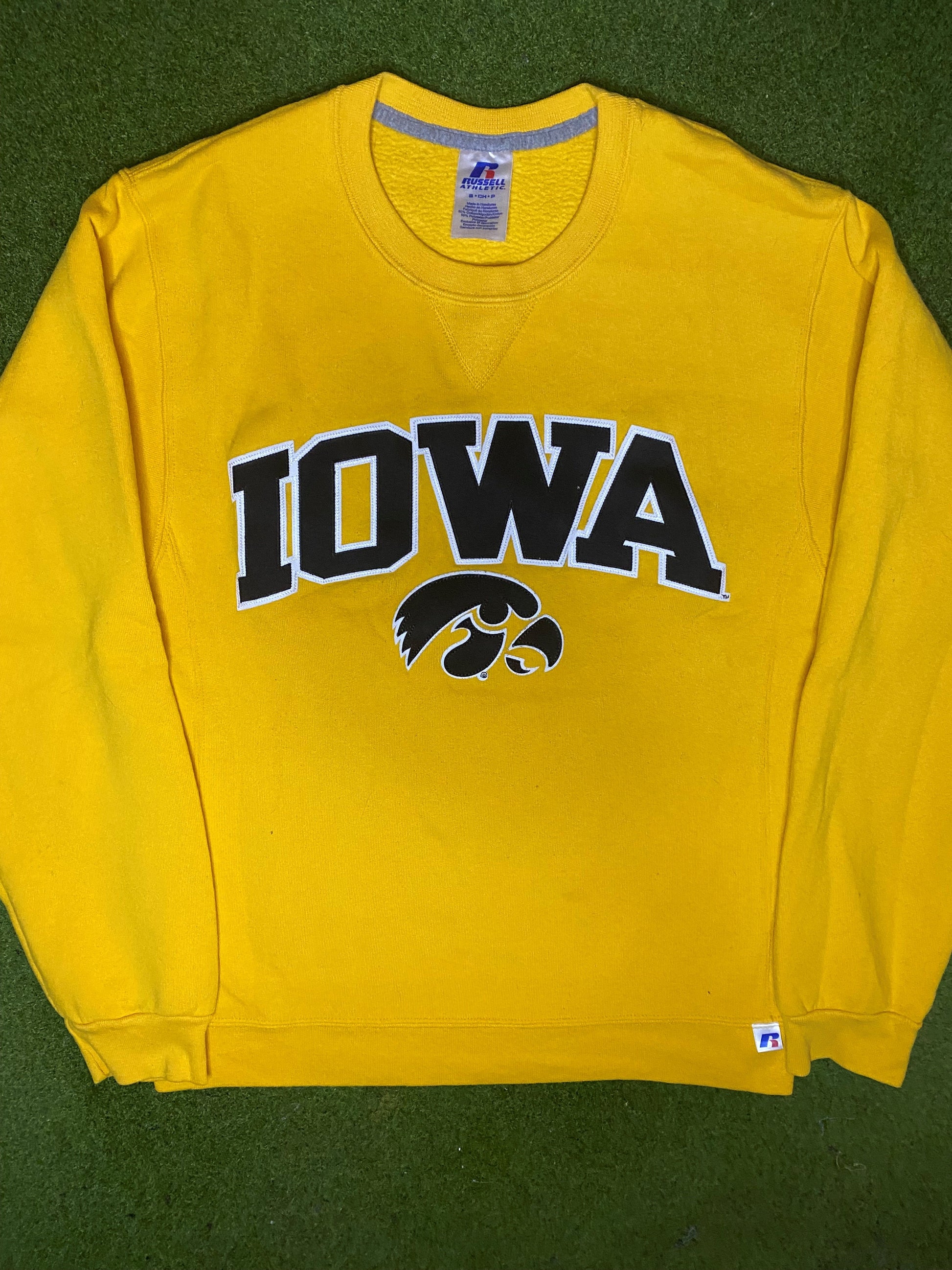 00s Iowa Hawkeyes - Vintage College Sweatshirt (Small)