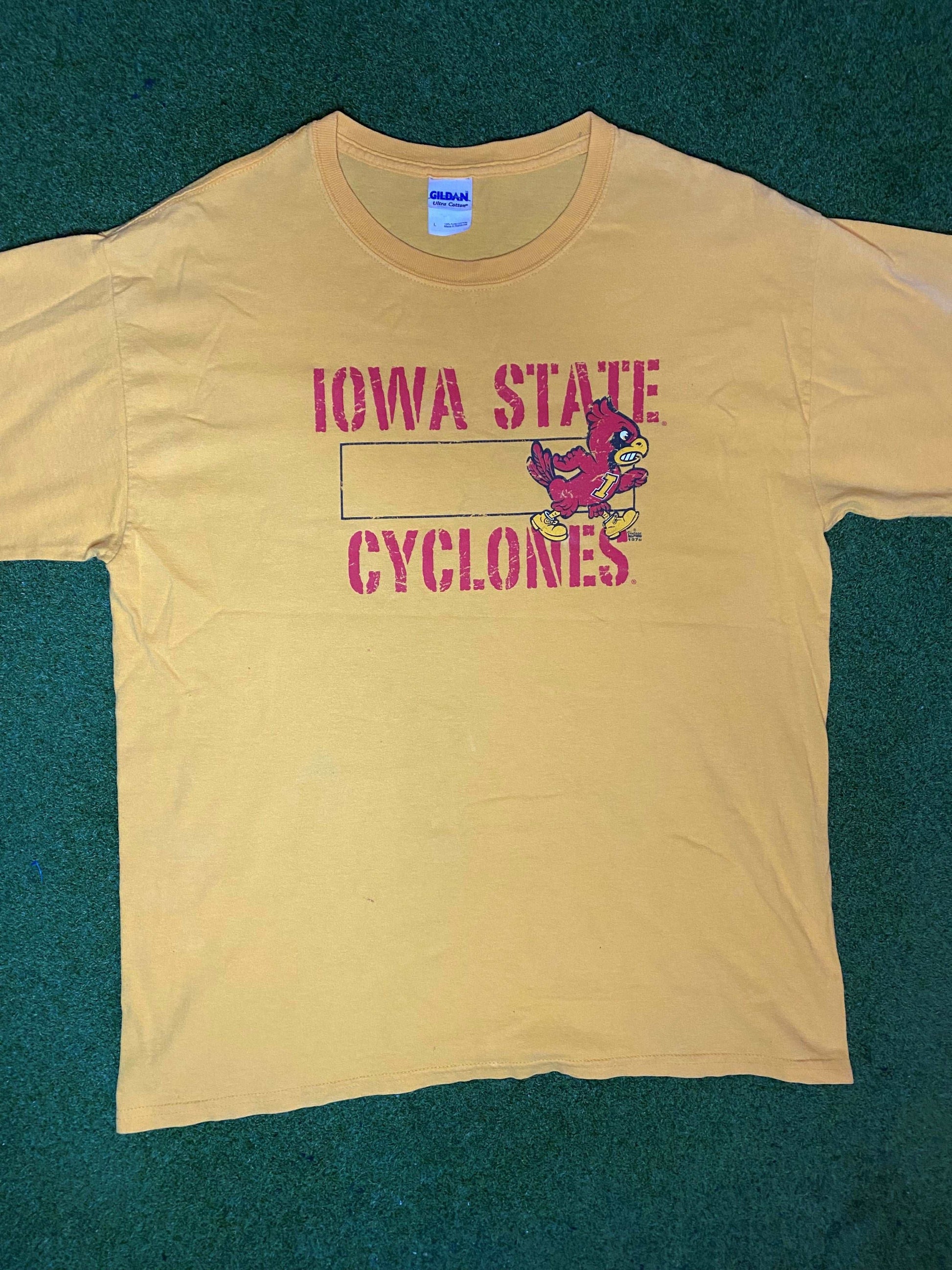 00s Iowa State Cyclones - Vintage College T-Shirt (Large)