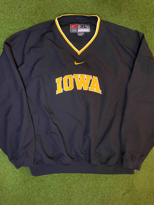 00s Iowa Hawkeyes - Nike - Vintage College Pullover (XL)