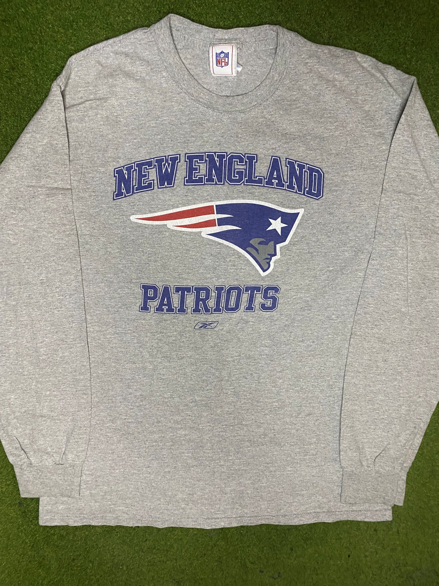 00s New England Patriots - Vintage NFL Long Sleeve (Medium)