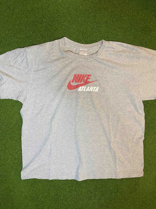 00s Nike Atlanta - Vintage Nike Tee Shirt (XL) Gametime Vintage