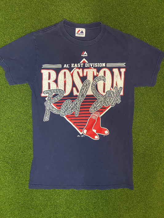 00s Boston Red Sox - AL East Div Champions - Vintage MLB Tee Shirt (Small)