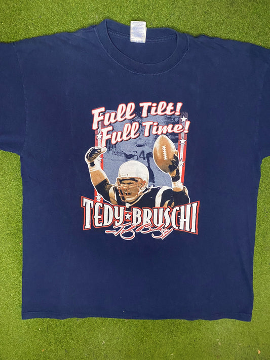 00s New England Patriots - Tedy Bruschi - Vintage NFL Player T-Shirt (XL) Gametime Vintage