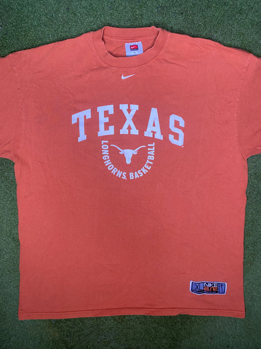 00s Texas Longhorns - Vintage College Basketball Tee (XL)