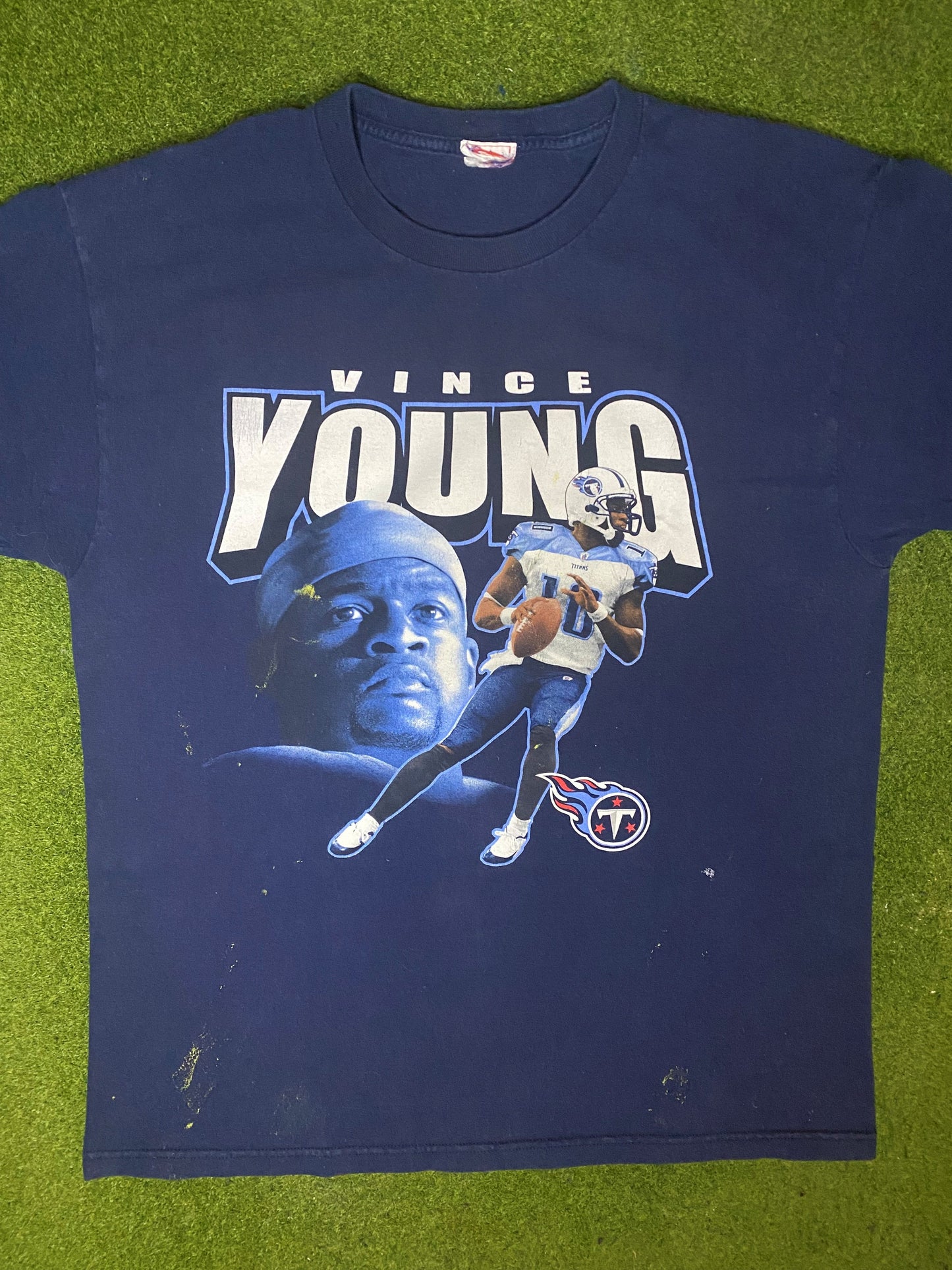 00s Tennessee Titans - Vince Young - Vintage NFL Player T Shirt (Large)