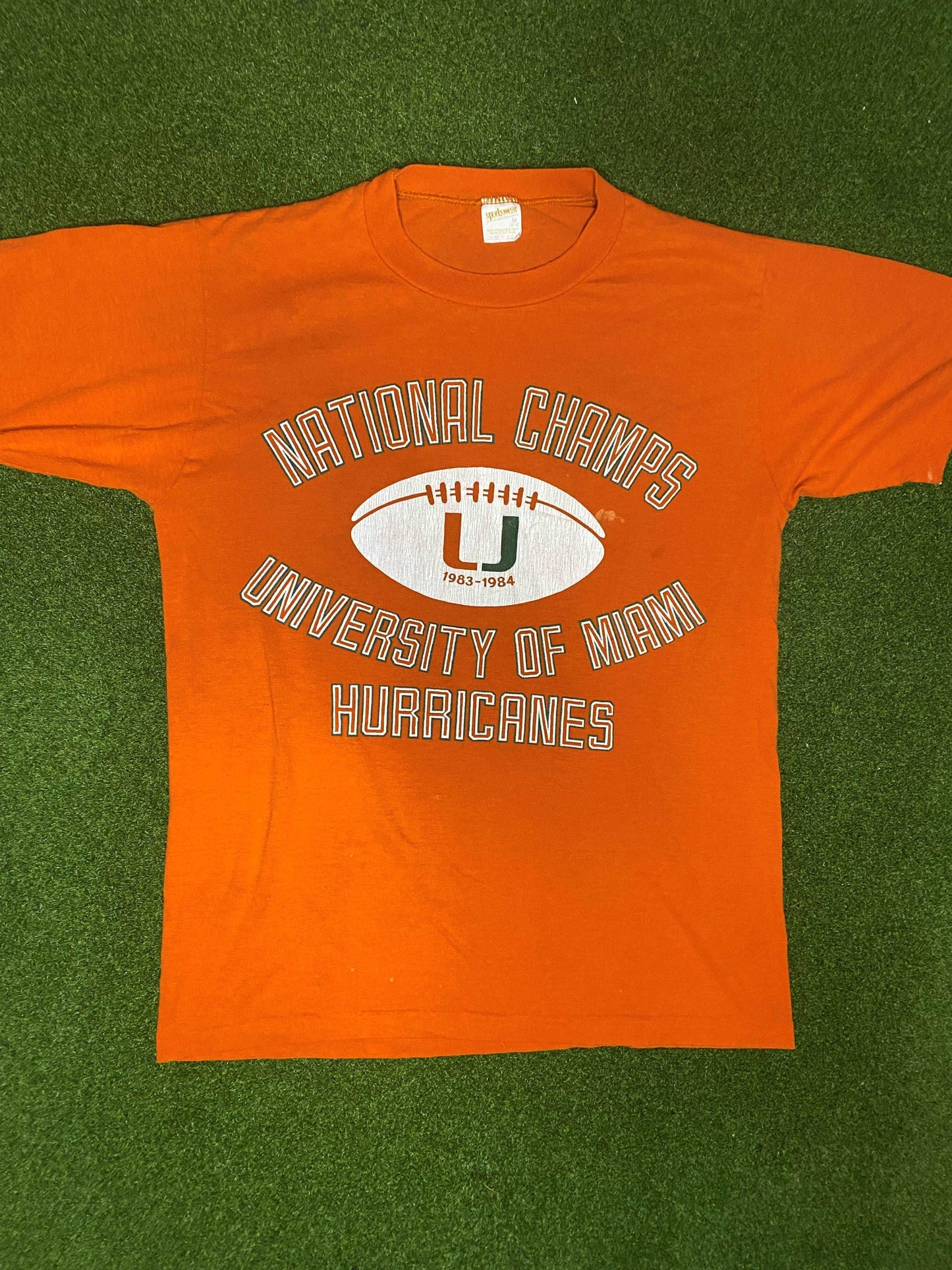 1983 Miami Hurricanes - National Champions - Vintage College Football Tee Shirt (Medium)