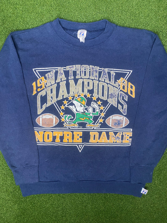 1988 Notre Dame Fighting Irish - National Champions - Vintage College Football Sweatshirt (Medium)