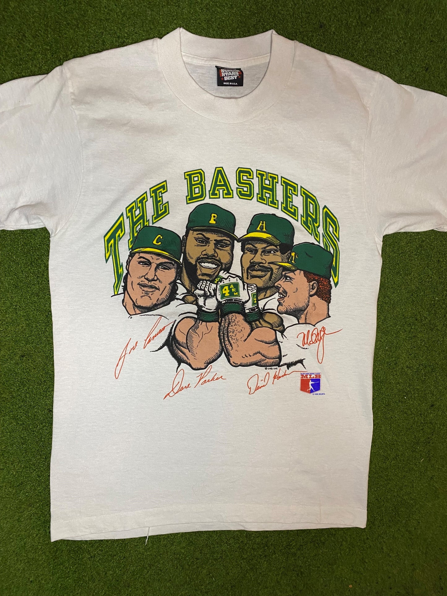 1988 Oakland Athletics - The Bashers Ft. McGwire and Canseco - Vintage MLB Player T-Shirt (Medium) 