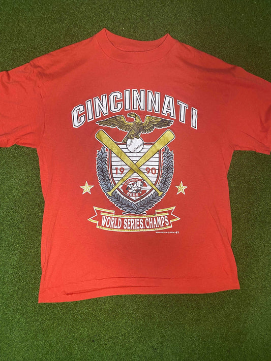 1990 Cincinnati Reds - World Series Champs - Vintage MLB Tee Shirt (Large) - Gametime Vintage