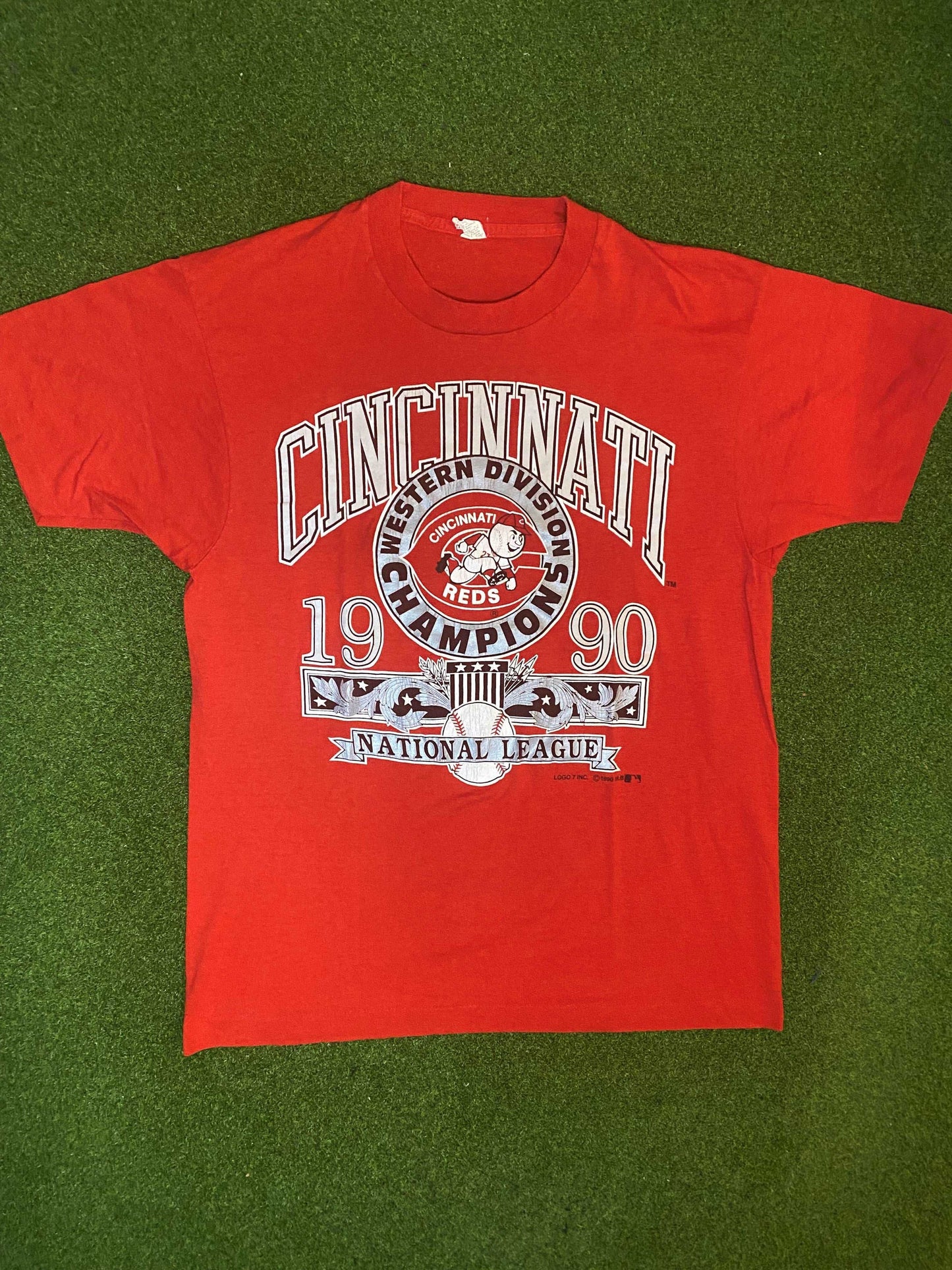 1990 Cincinnati Reds - Western Div Champs - Vintage MLB Tee Shirt (Medium)