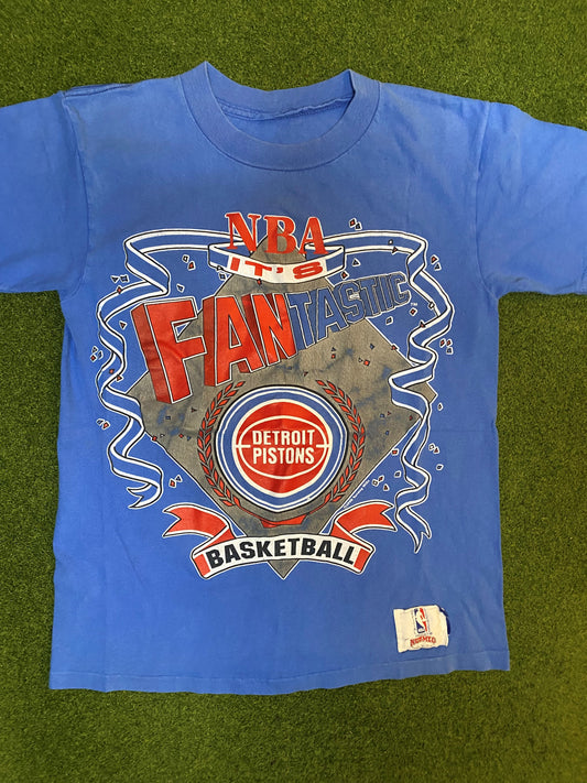 1990 Detroit Pistons - Vintage NBA T-Shirt (Small) 