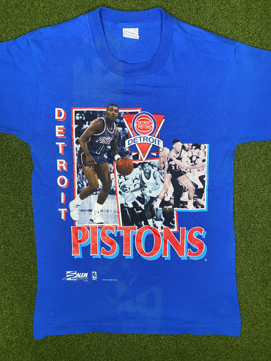 1990 Detroit Pistons - Ft. Thomas, Rodman, Dumars - Vintage NBA T Shirt (Small)