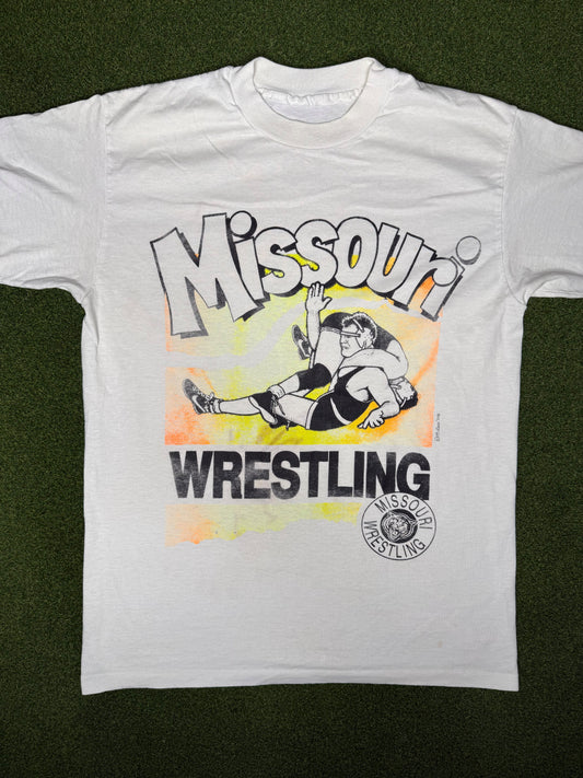 1990 Missouri Tigers - Wrestling - Vintage College T Shirt (Medium)