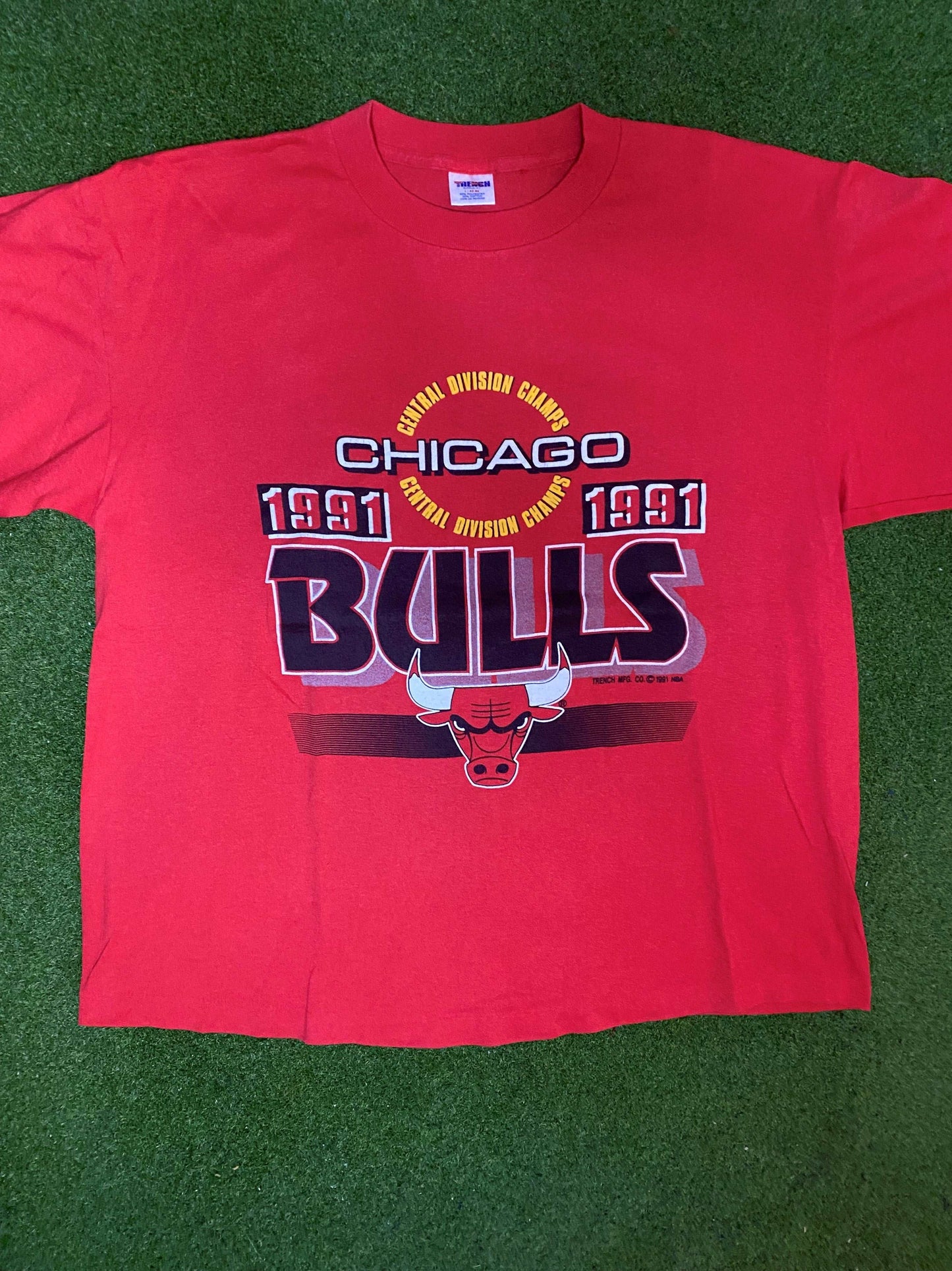 1991 Chicago Bulls - Central Div Champs - Vintage NBA T-Shirt (Large)