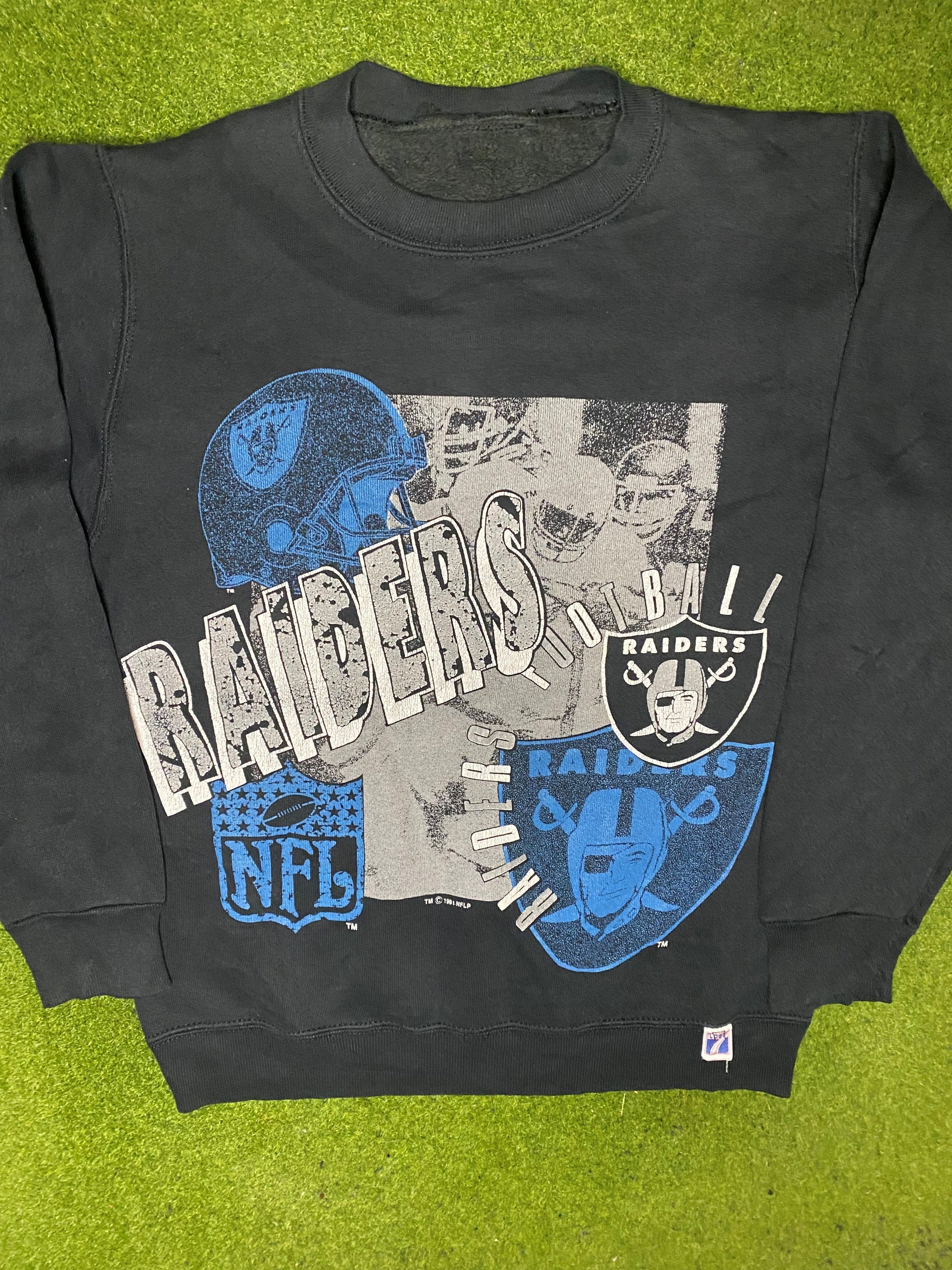 1991 Los Angeles Raiders - Vintage NFL Sweatshirt (Small) - Gametime Vintage