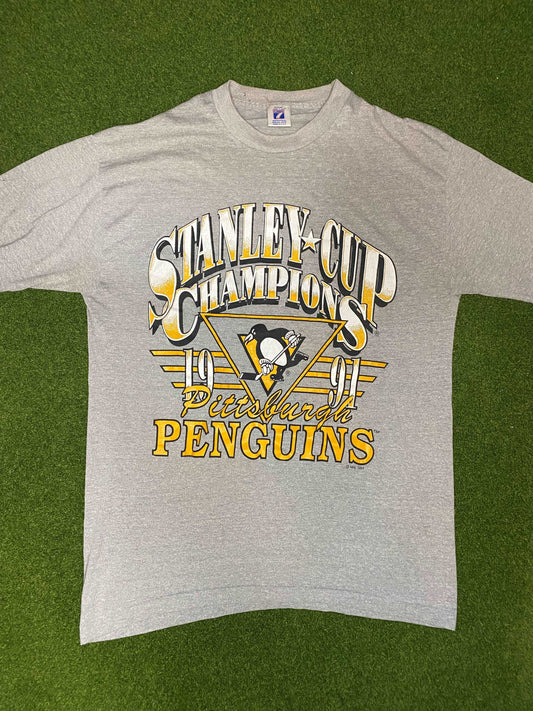 1991 Pittsburgh Penguins - Stanley Cup Champions - Vintage NHL Tee Shirt (Large)