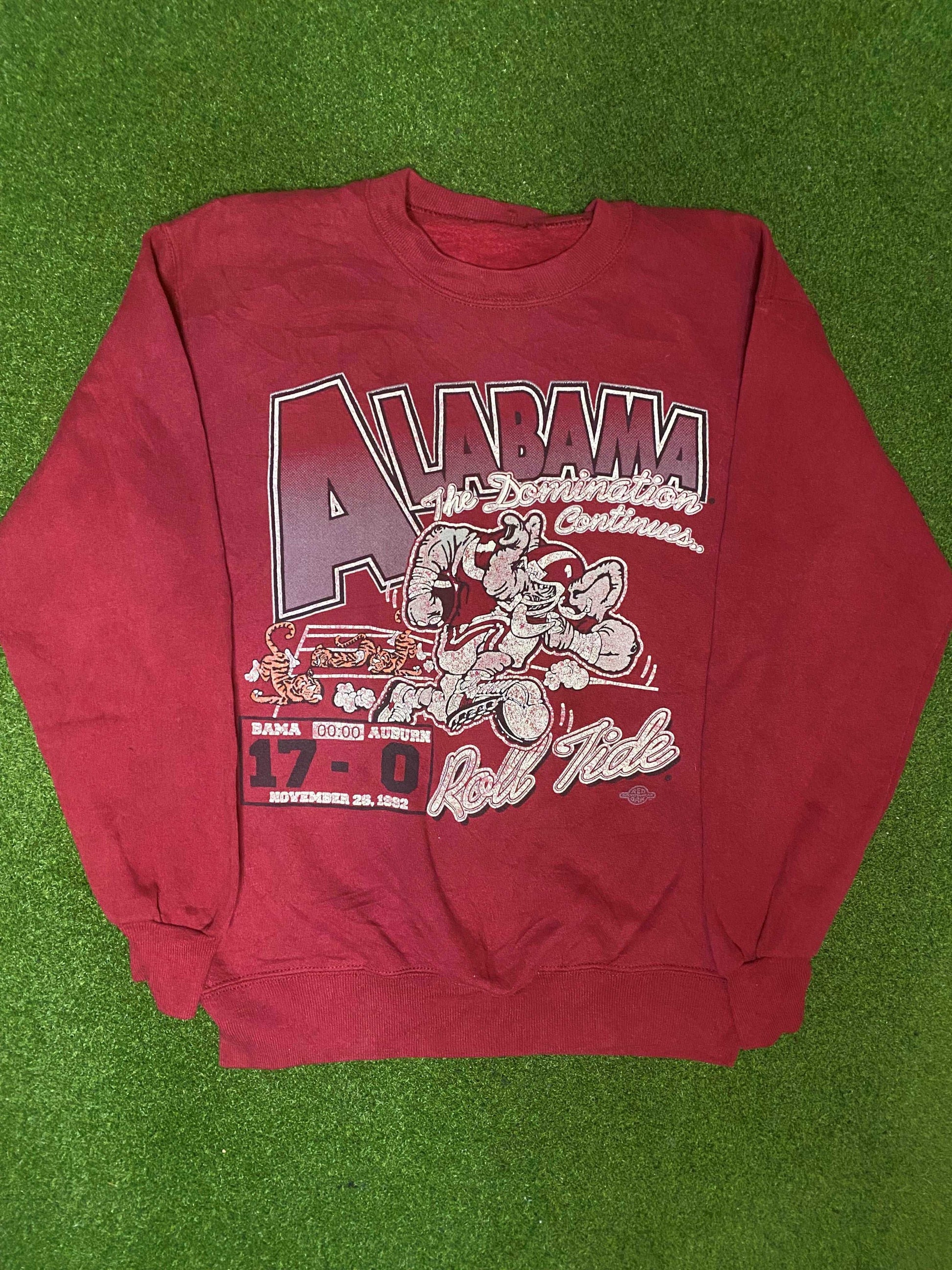 1992 Alabama Crimson Tide - The Domination Continues - Vintage College Football Crewneck Sweatshirt (Medium)