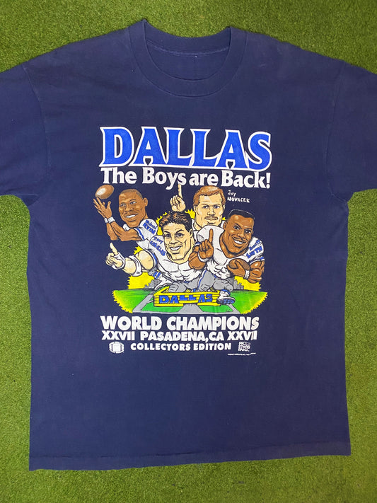 1992 Dallas Cowboys - The Boys Are Back Caricature - Vintage NFL T-Shirt (XL) Gametime Vintage