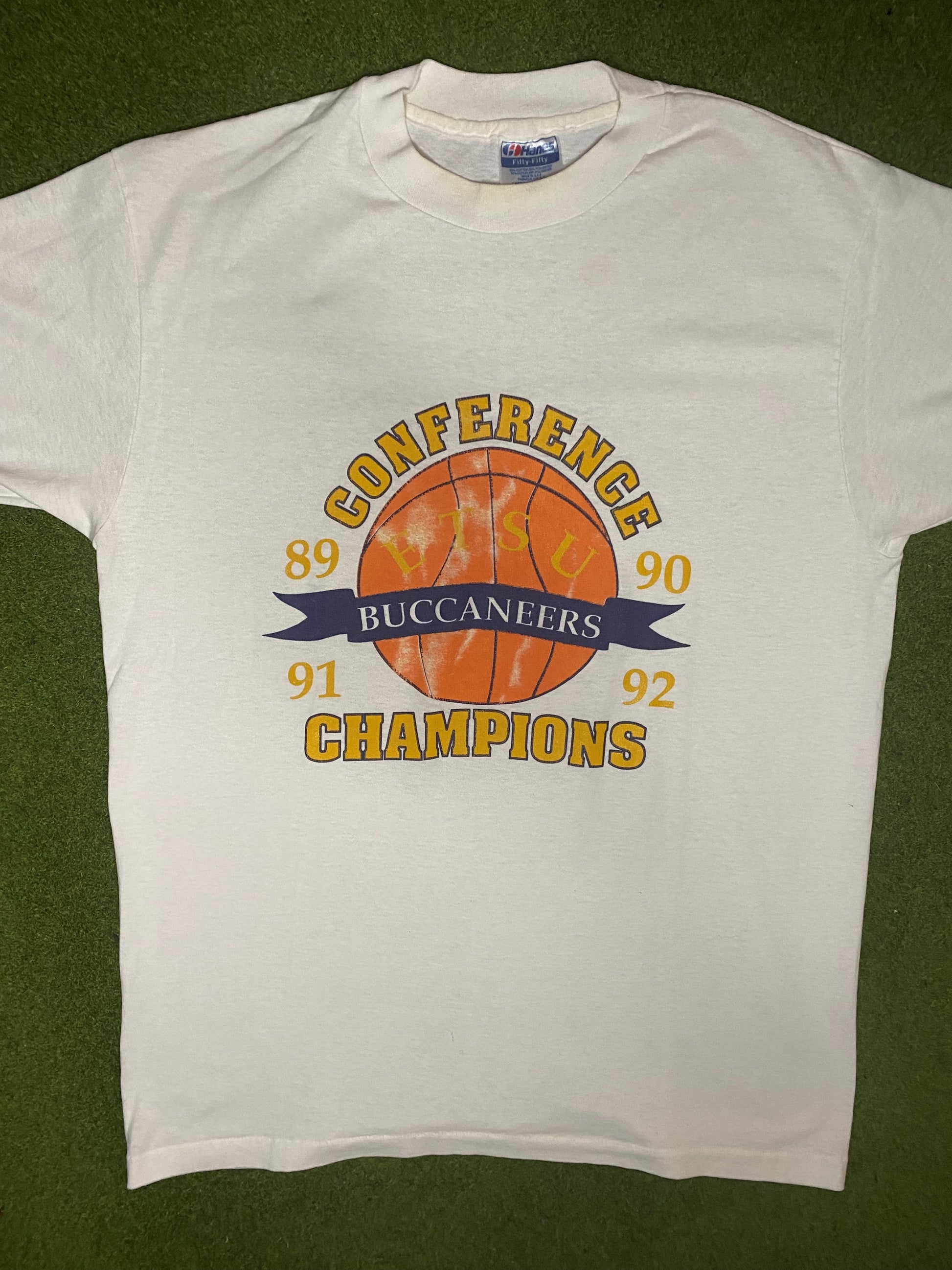 1992 ETSU Buccaneers - Conference Champions - Vintage College T-Shirt (Large) - Gametime Vintage