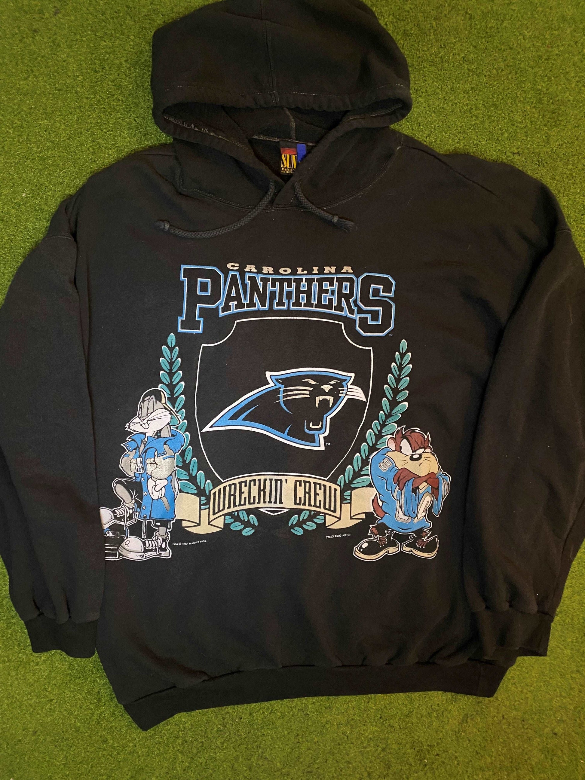 1993 Carolina Panthers - Wreckin Crue - Bugs Bunny and Taz Crossover - Vintage NFL Hoodie (XL)