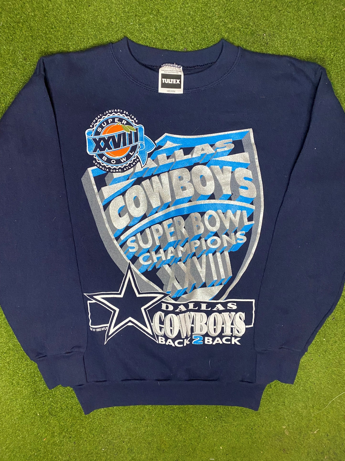 1993 Dallas Cowboys - Super Bowl XXVIII Champions - Vintage NFL Sweatshirt (Medium) Gametime Vintage