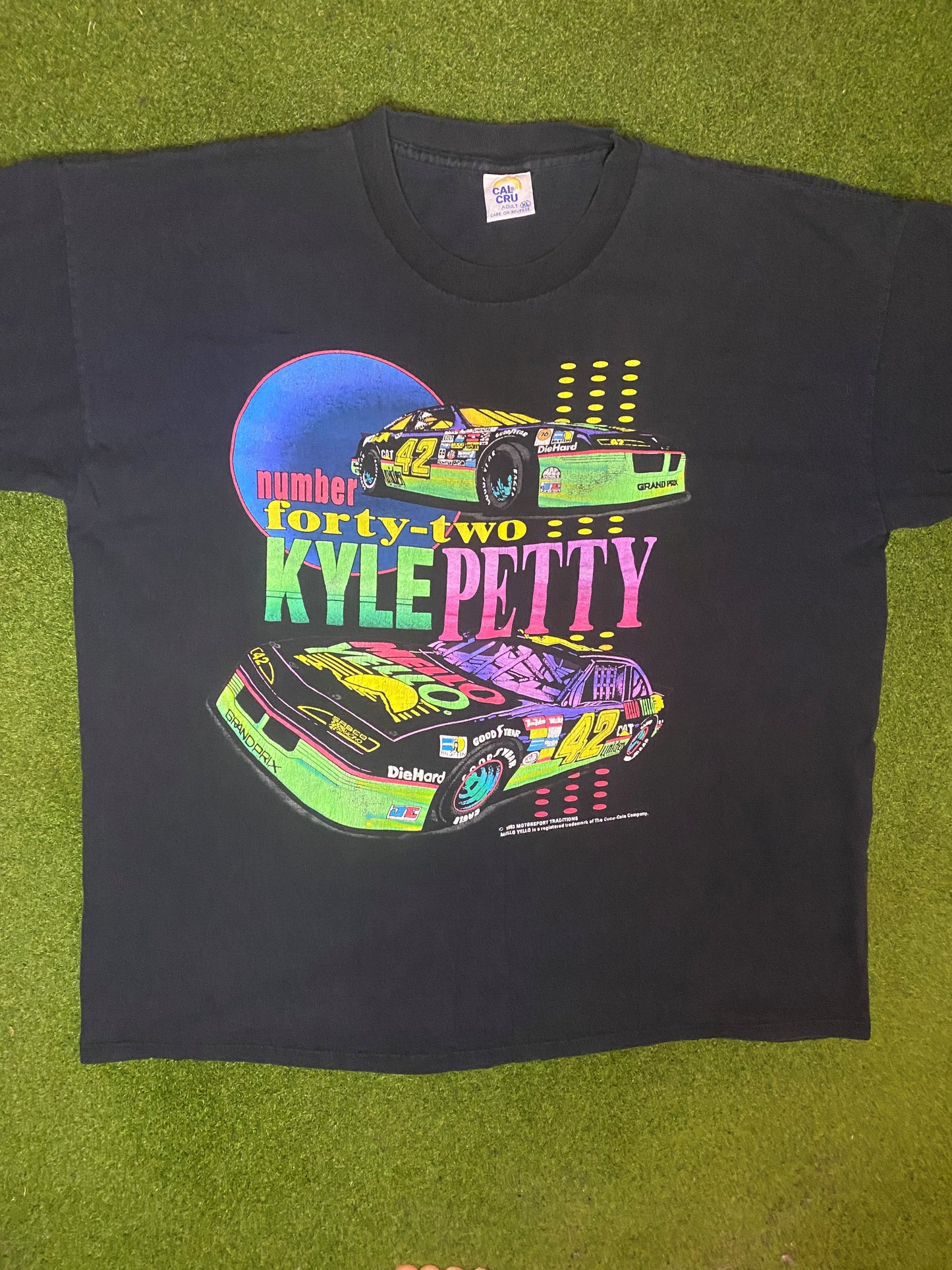 1993 Kyle Petty - Mellow Yello - Vintage NASCAR T-Shirt (XL)