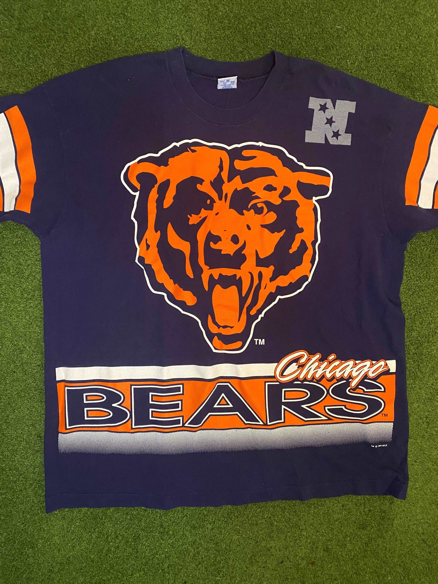 1994 Chicago Bears - Print All Over - Double Sided - Vintage NFL Tee Shirt (XL)