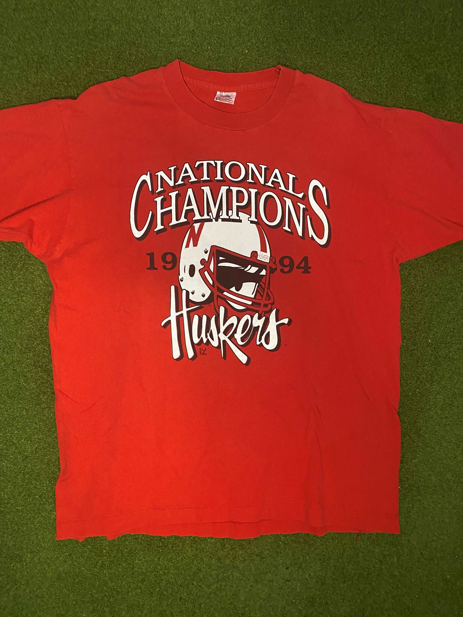 1994 Nebraska Cornhuskers - National Champions - Vintage College Football Tee Shirt (XL)